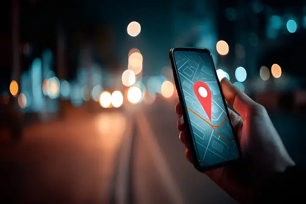 匈牙利的人到挪威旅游多少公里