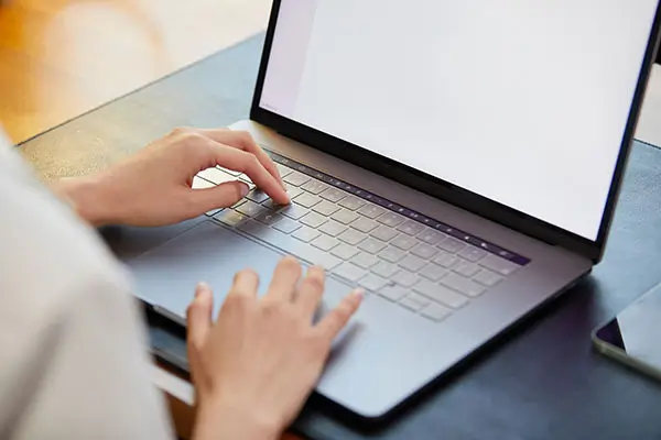 马拉维的人到挪威旅游的老外无障碍沟通路线攻略